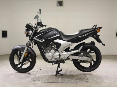 Yamaha YBR250