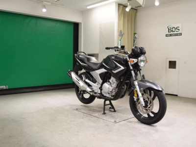 Yamaha YBR250