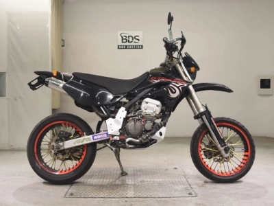 Kawasaki D-TRACKER