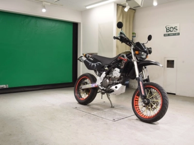 Kawasaki D-TRACKER