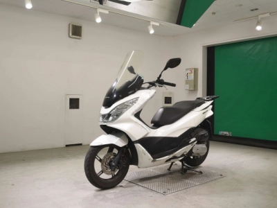 Honda PCX125-2