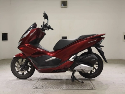 Honda PCX125-3