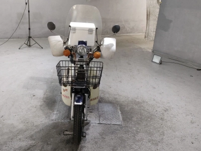 Yamaha MATE90