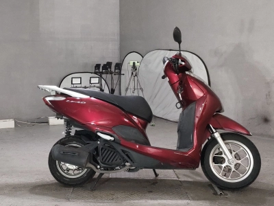 Honda LEAD 125