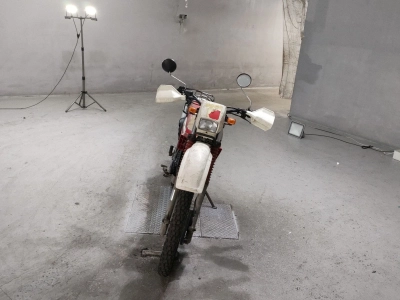 Yamaha SEROW 225