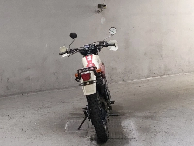 Yamaha SEROW 225