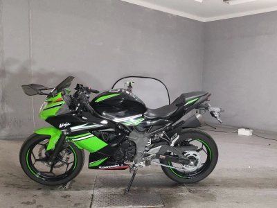 Kawasaki NINJA250SL