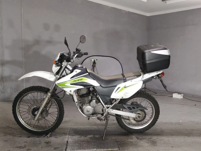 Honda XR230
