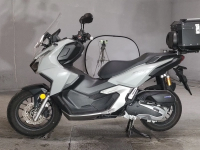 Honda ADV160