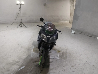 Kawasaki ZX-9R