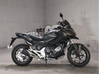 Honda NC750X DCT