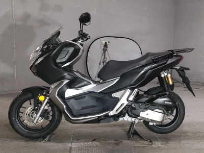 Honda ADV150