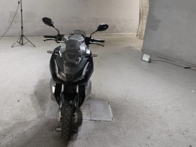 Honda ADV150