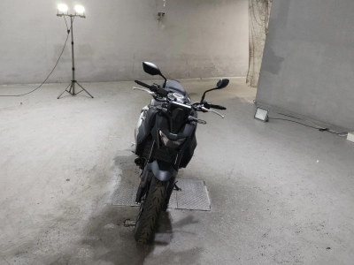 Honda CB750 HORNET 