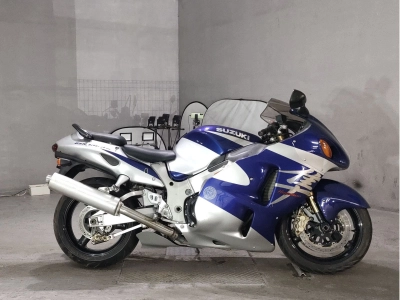 Suzuki GSX1300R HAYABUSA