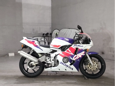 Honda CBR400RR