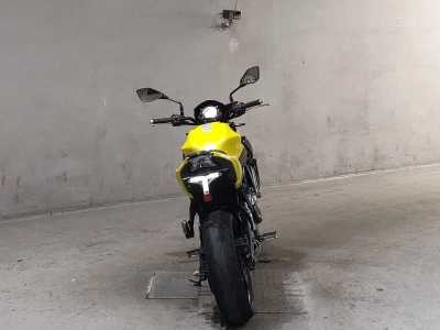 Kawasaki Z650