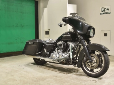 Harley-Davidson HARLEY FLHX1580