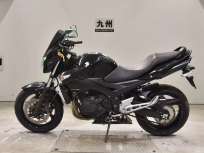 Suzuki GSR400