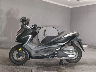 Honda FORZA