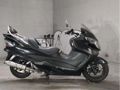 Suzuki SKYWAVE 250S