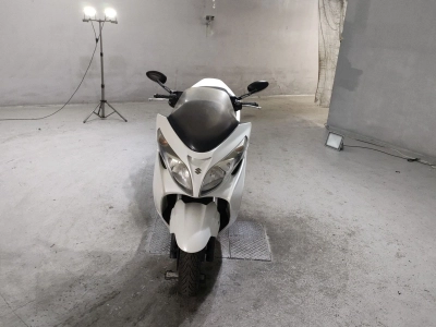 Suzuki SKYWAVE 250S