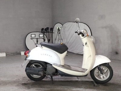 Honda CREA SCOOPY
