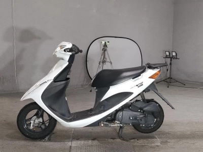 Suzuki ADDRESS V50