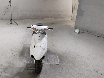 Suzuki ADDRESS V50
