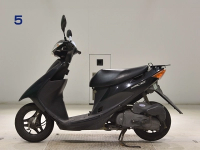 Suzuki  ADDRESS V50-3
