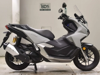 Honda ADV160