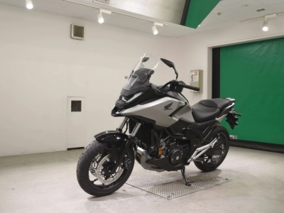 Honda NC750XD-3