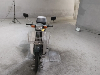 Suzuki BAR DEE50
