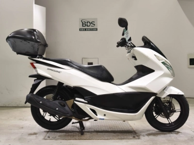 Honda PCX125-2