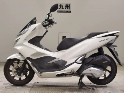 Honda PCX125-3
