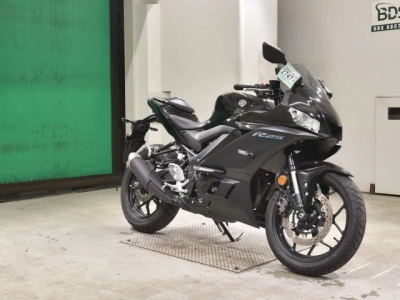 Yamaha YZF-R25A