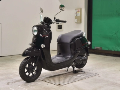 Yamaha VINO-4