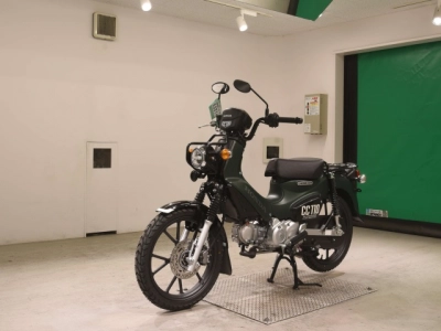Honda  CROSS  CUB 110-3