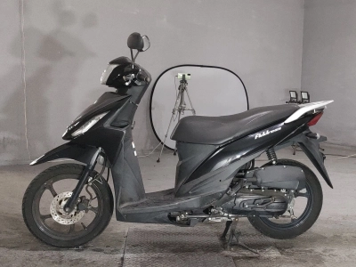 Suzuki ADDRESS V110