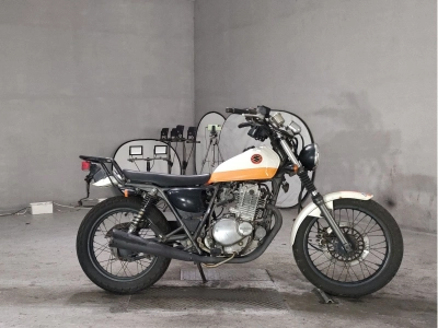 Suzuki GLASS TRACKER BIG BOY