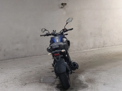 Yamaha FZ25