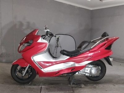 Suzuki SKYWAVE 250S