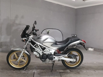 Honda VTR250