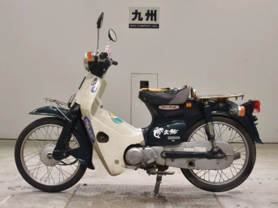 Honda C50
