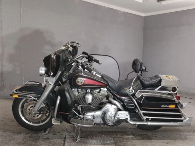 Harley-Davidson HARLEY FLHTCU1340