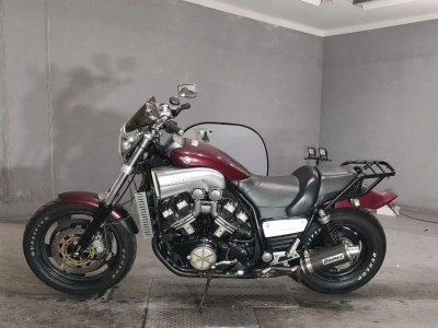 Yamaha V-MAX