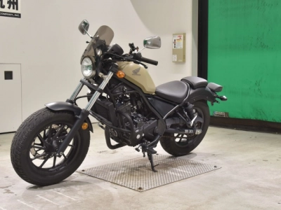 Honda REBEL