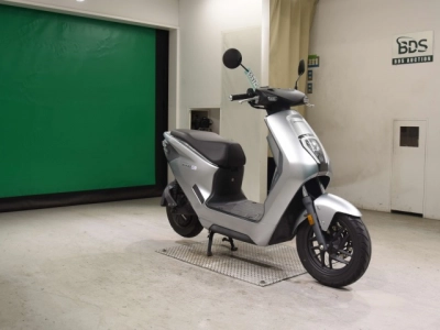 Honda EM1E: