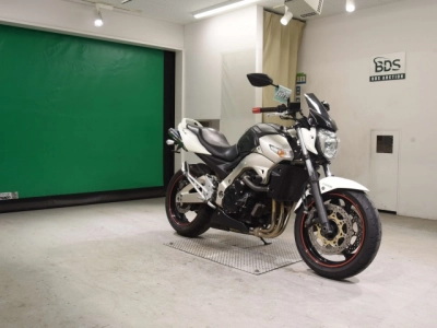 Suzuki GSR400ABS