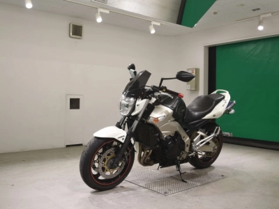 Suzuki GSR400ABS